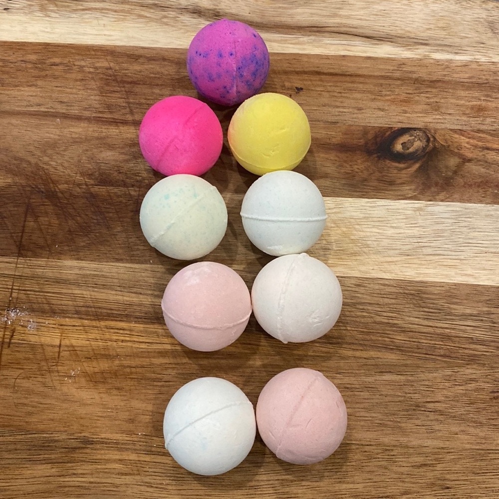 Assortment of 9 Mini Bath Fizzers!